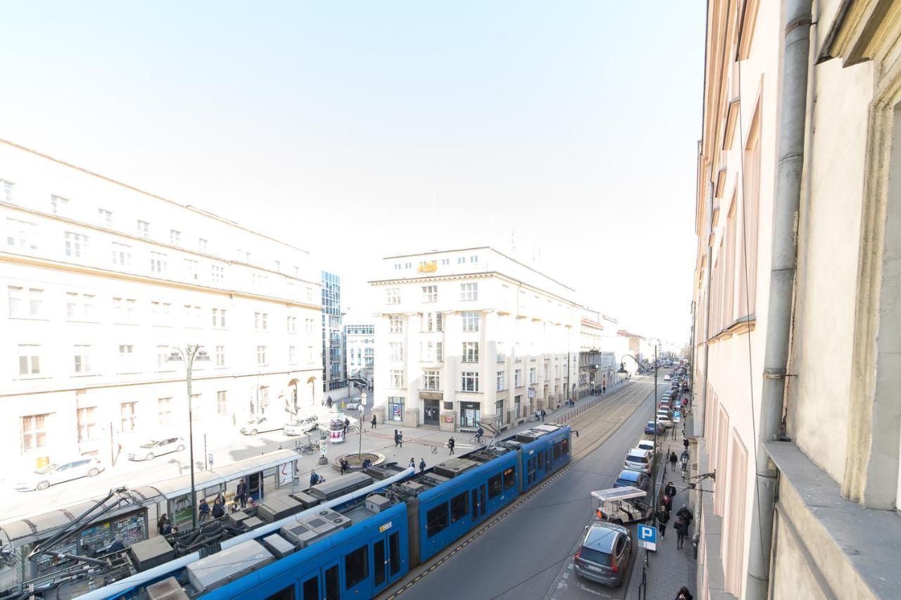Best Location On Main Square P4You Pl Krakow Exterior photo